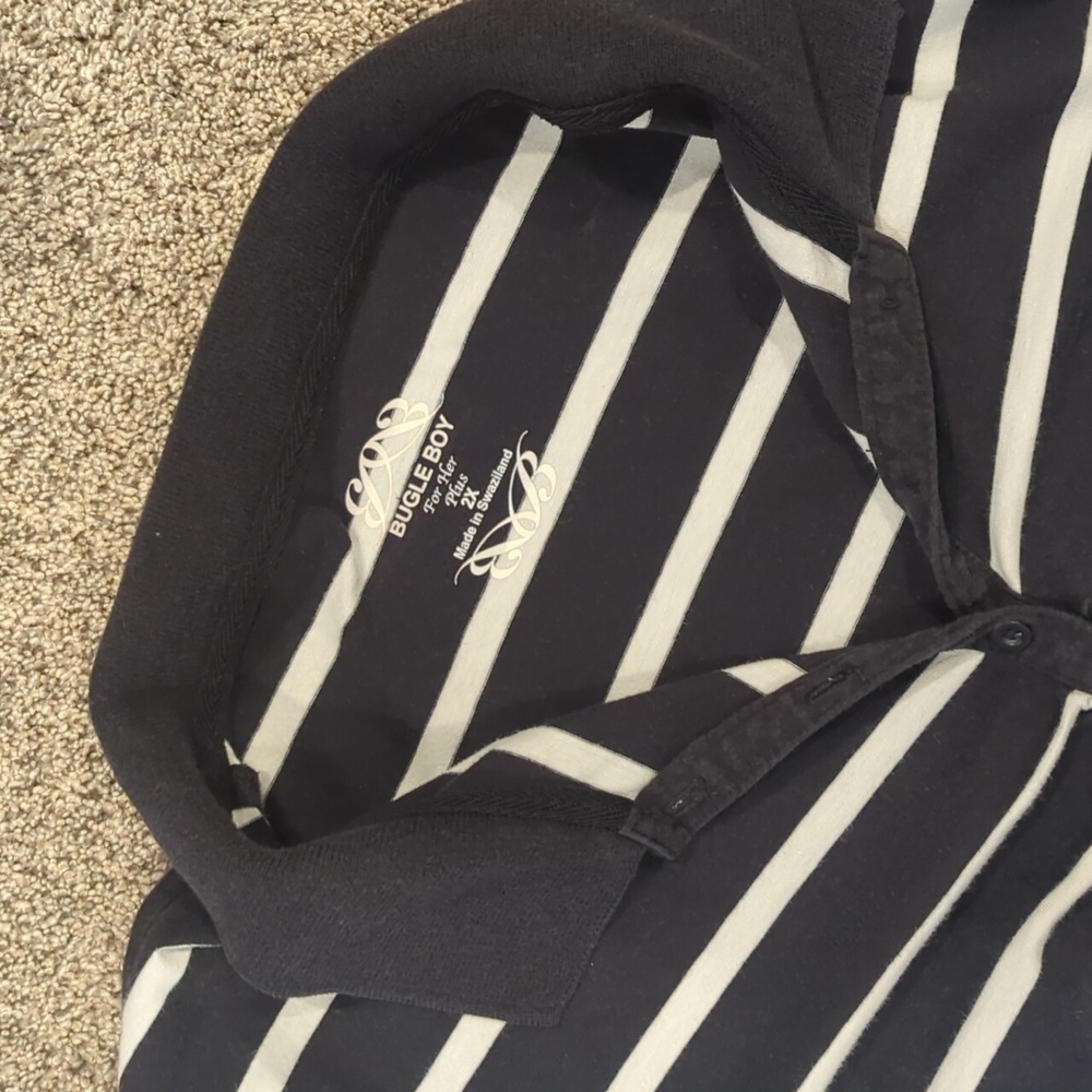 Shirt - Picture 2 of 3